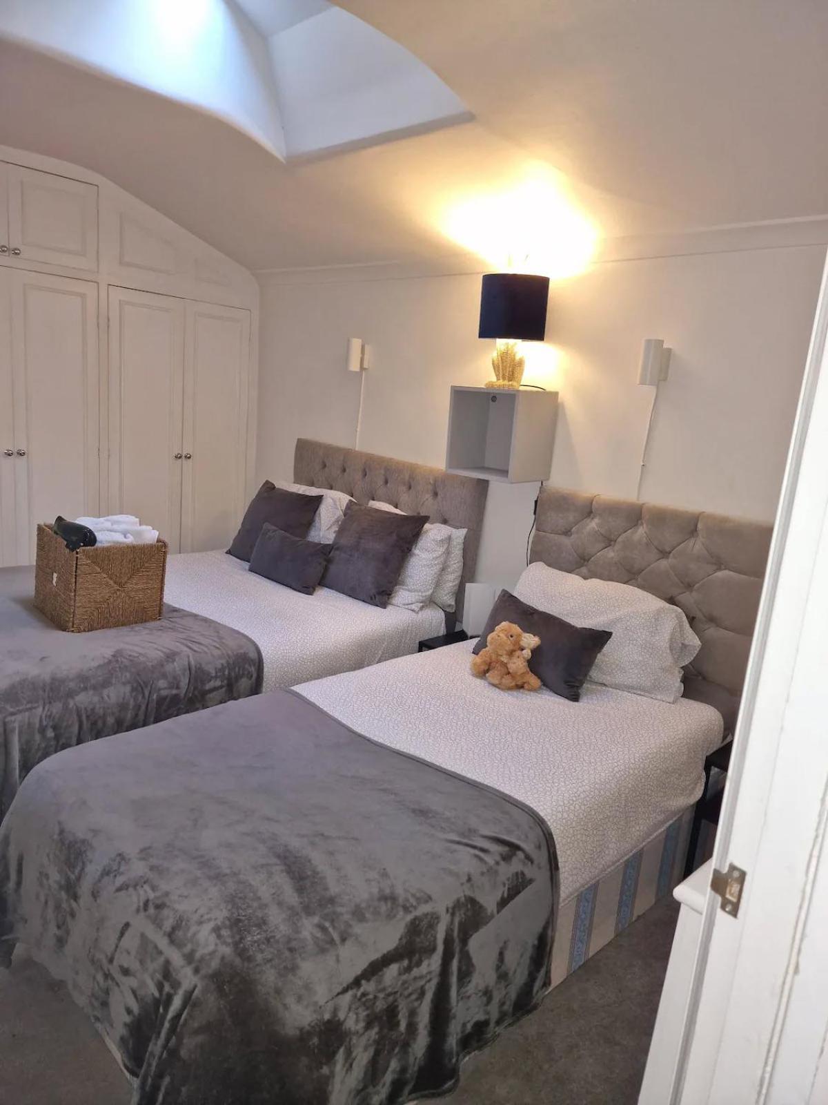 Kensington Place London Bagian luar foto